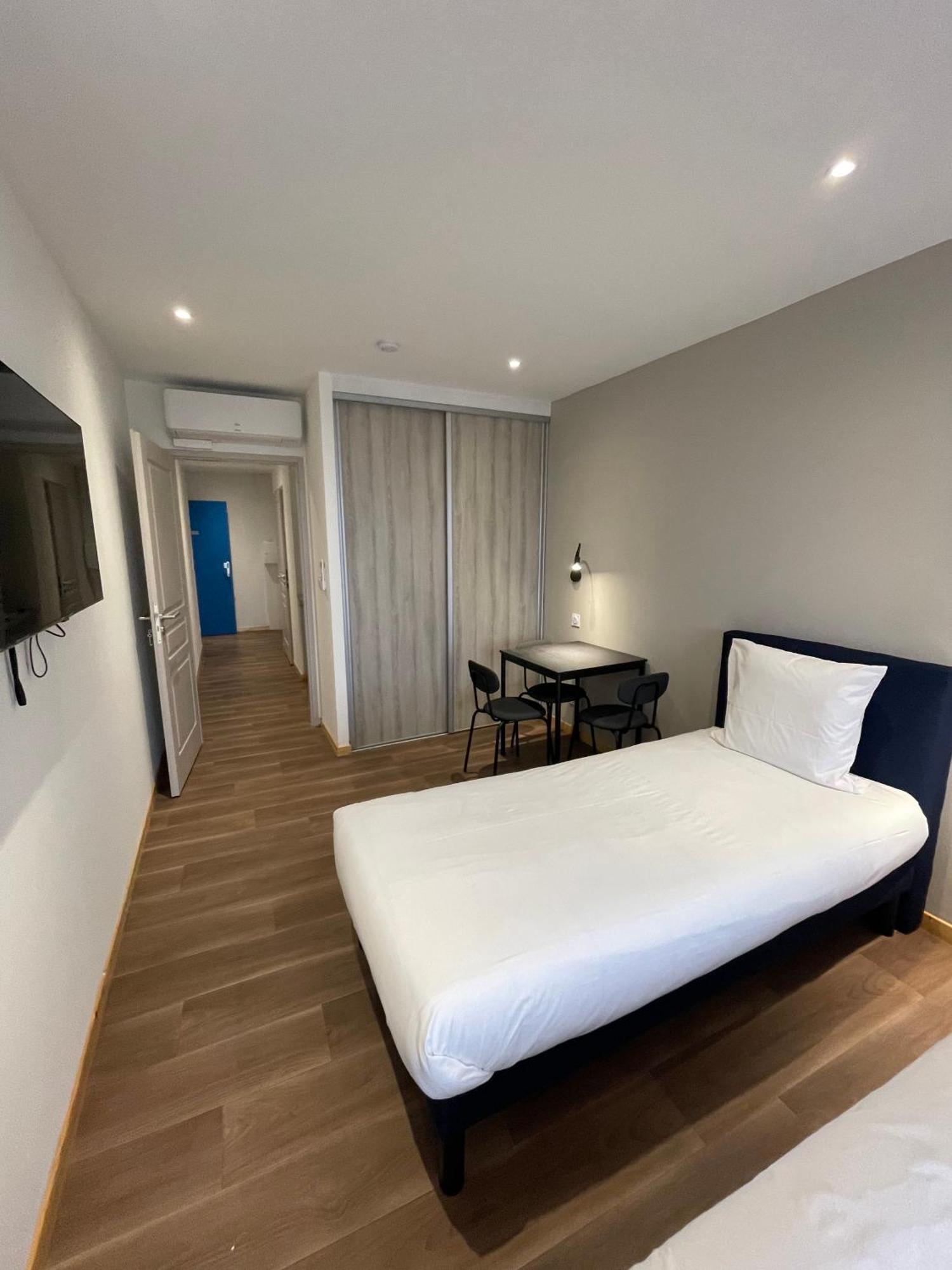 Le Salvador - Appart'Hotel De 18M2 A 44M2 La Talaudiere Exterior foto